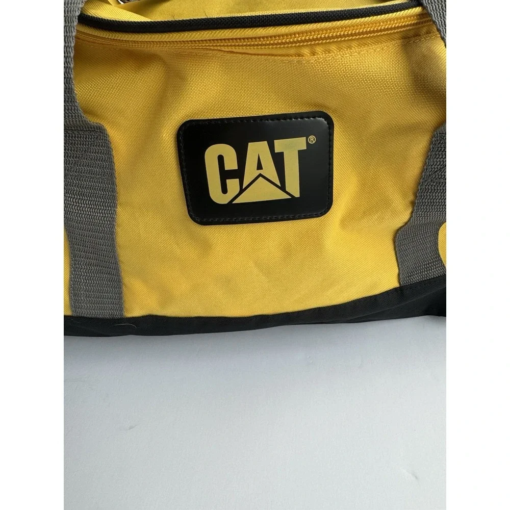 CAT Caterpillar Yellow Black Duffel Gym Bag Travel Weekender  16